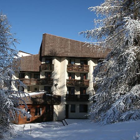 Hotel Les Trappeurs Les Orres Exterior foto